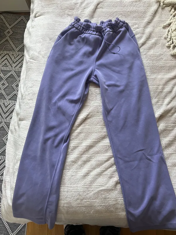 Lululemon Softstreme High-Rise Pants - Image 3