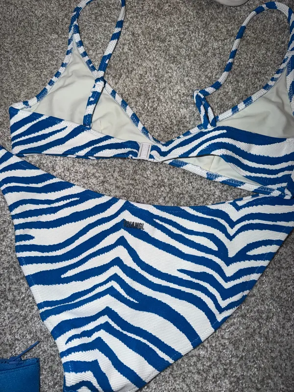 Triangl Bikini - Image 3