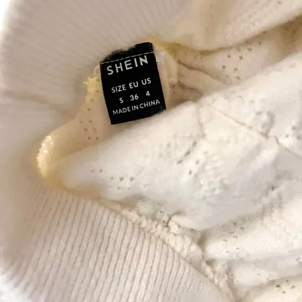 Shein Women's Cream and White Shorts - Image 4