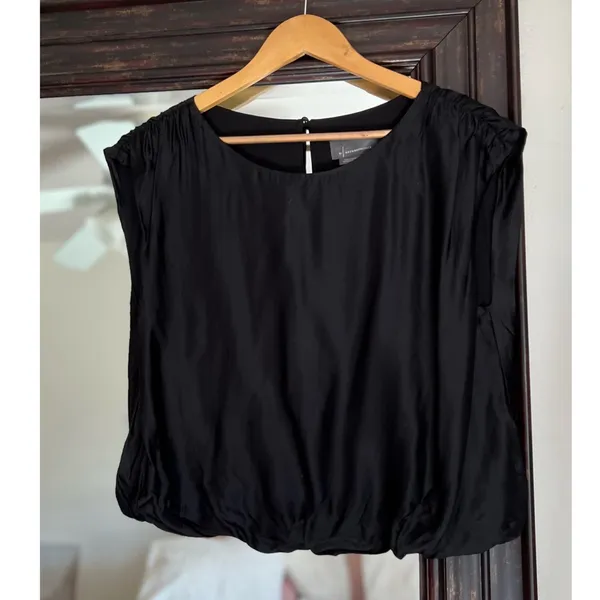 Anthropologie Silky Boatneck Top XS New With Tags - Image 2