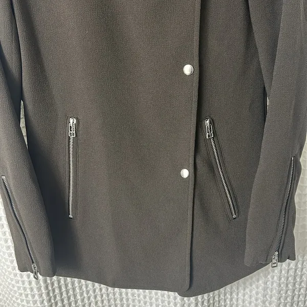 Aritzia Wilfred Mayet Crepe Jacket in Olive Green Size XXXS - Image 6