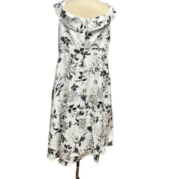 City Chic Flourish Off the Shoulder Dress Ivory Mod Floral Plus Size 14‎ - Image 7