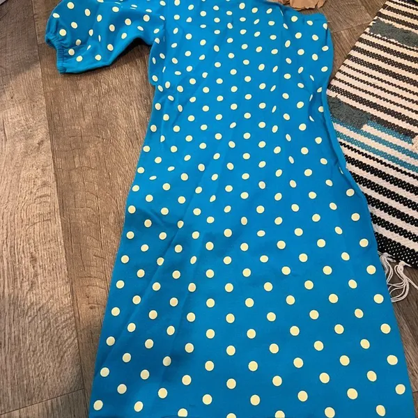 ZARA // turquoise polka‎ dot 1 puff shoulder knit size L - Image 10