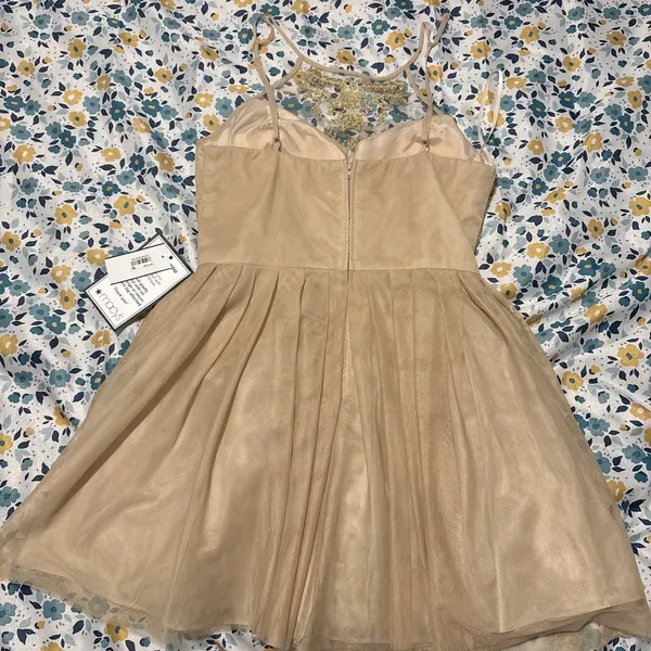 B. Darlin nude homecoming dress - Image 2