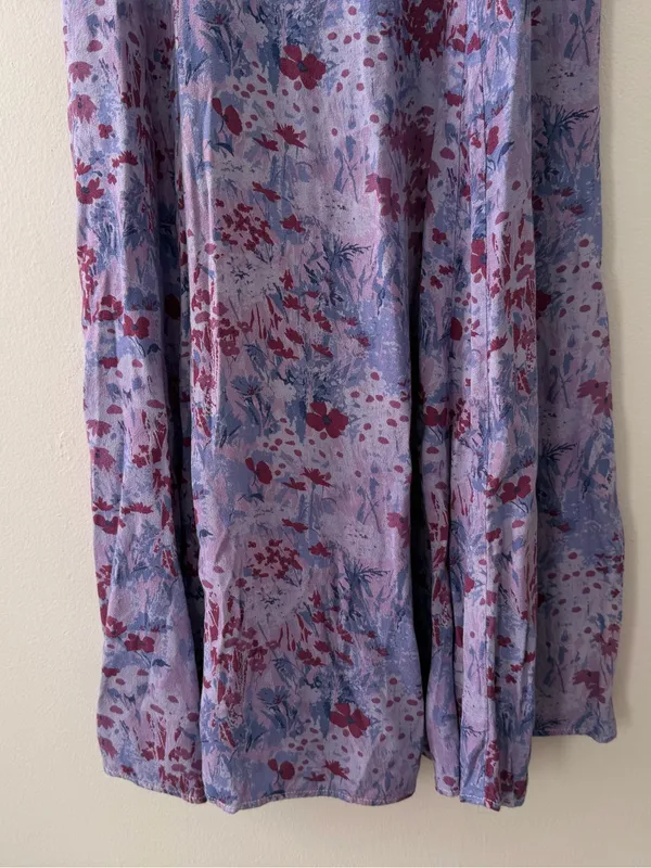 Reformation Bryson Dress Midi Length in Morning Dew Purple Floral Size 4 Viscose - Image 5