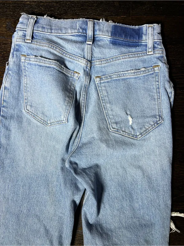 Abercrombie & Fitch The ‘90s Straight Ultra High Rise Light Wash Denim Jean 26/2 - Image 8
