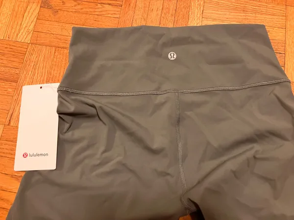 Lululemon Leggings Green 25" Wunder Under - Image 3