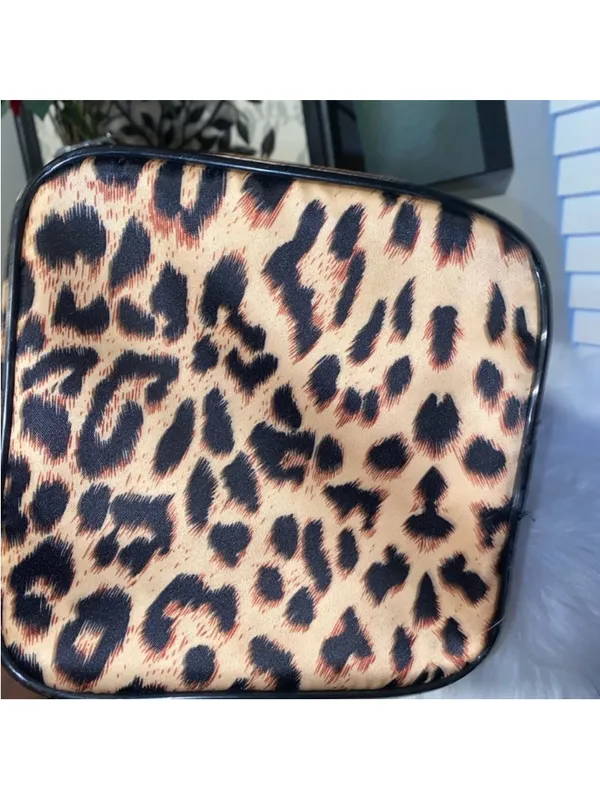 PINK Vintage Y2K Leopard Print Cosmetic Case - Image 3