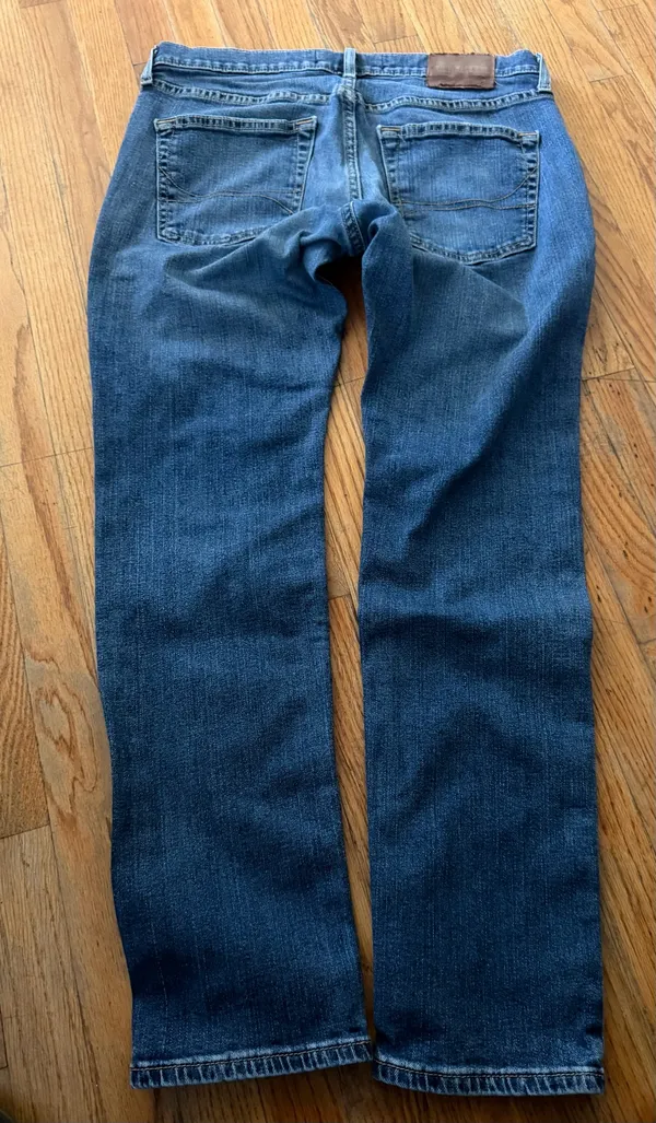 Hollister Jeans - Image 2