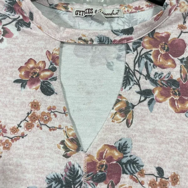 Gypsies & Moondust Pink Floral Neck Cutout Sweatshirt - Size Large - Lightweight - Image 3