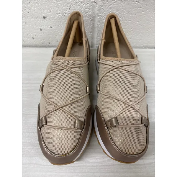 NIB Aerosoles 5.5 Flashy Gold Mesh Mesh Memory Foam Pull On Athleisure Sneakers - Image 4