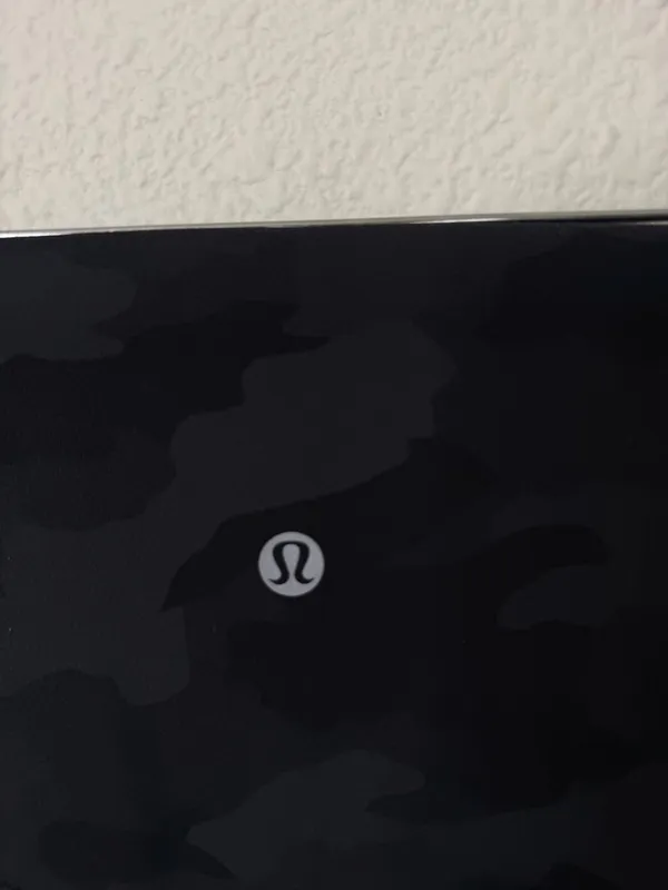 Lululemon‎ Wunder Under Crop High Rise *Roll Down Scallop Luxtreme 23" Size 6 - Image 7