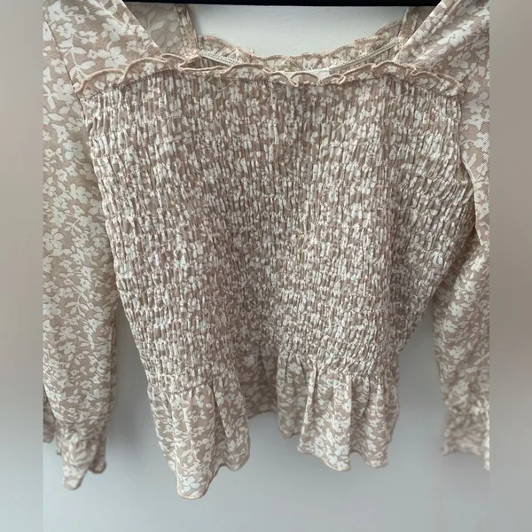 LE LIS Peasant Top Blouse M Floral Crop Long Sleeve Ruffle Boho Cottage Romantic - Image 4