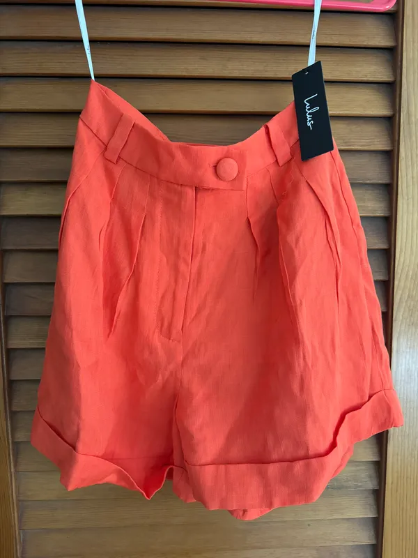 Lulus NWT Matching Set Crop Top And Shorts - Image 3