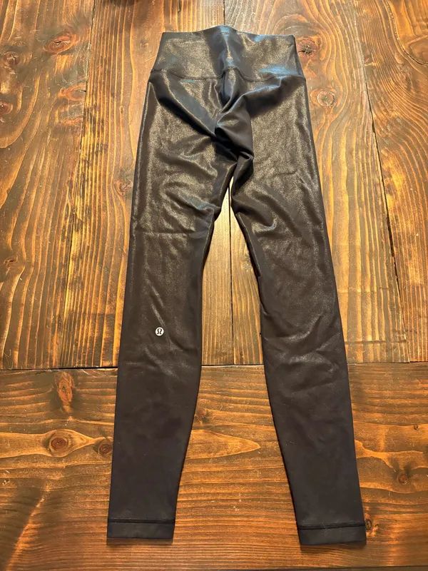 Lululemon Leggings Align 28"  - Image 2