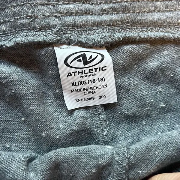 New Gray Gym Shorts XL Athletic Lounge Drawstring Activewear‎ - Image 3