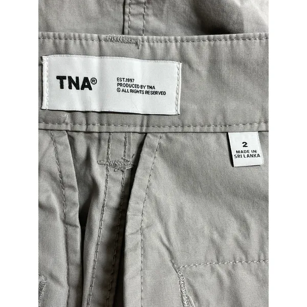 NEW Aritzia TNA Soft Supply Gray Mid Rise Mini Straight Utility Cargo Skirt Sz 2 - Image 5