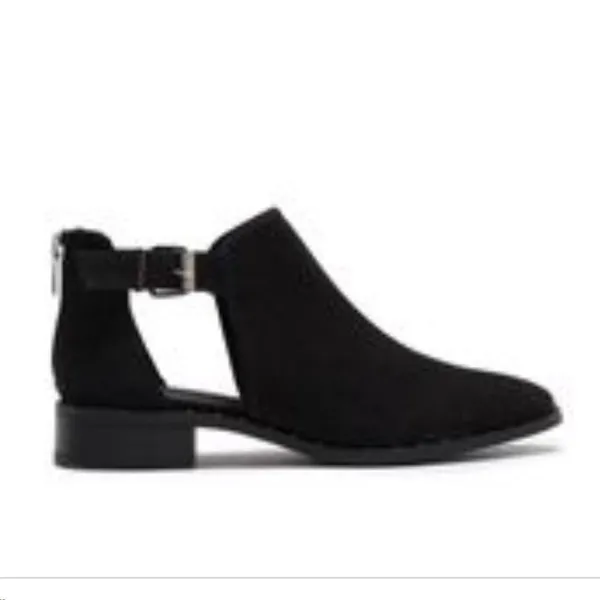 Steven by Steve Madden Cirsi Black Ankle Bootie - Image 3