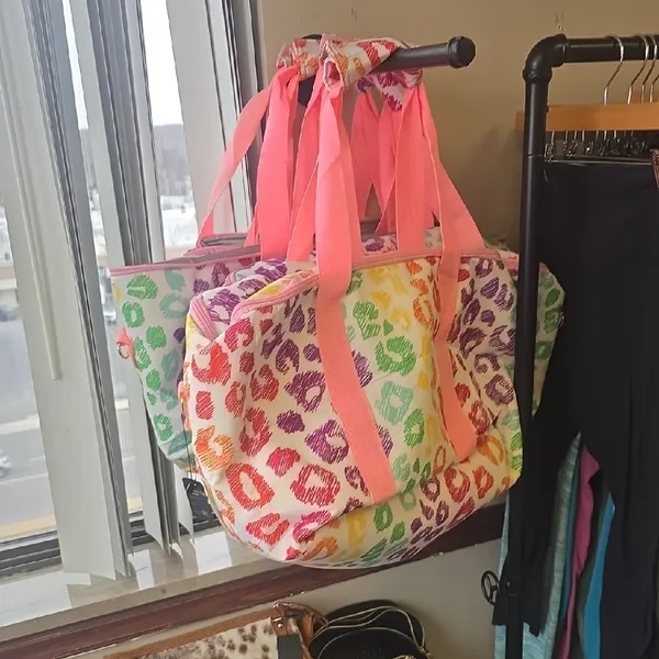 Colorful Leopard Print Tote Bag Pink - Image 5
