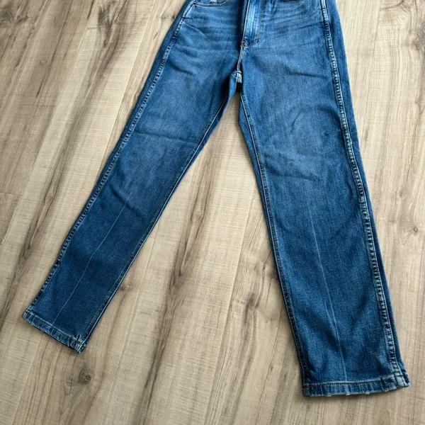 NWOT Wrangler High Rise Vintage Taper Mom Jeans Sz 10 Distressed Medium Wash - Image 11