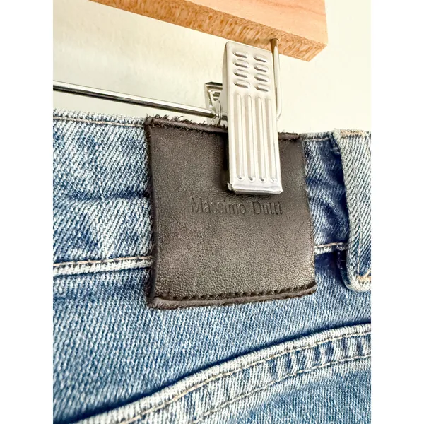Massimo Dutti | Straight Leg Jeans in Medium Wash Blue | Sz US 6 - Image 8