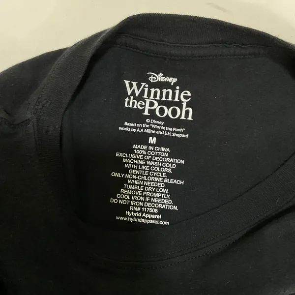 Disney‎ Winnie the Pooh Tigger Piglet Eeyore Black Graphic T-Shirt Medium Hybrid - Image 2