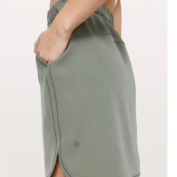 Lululemon Athletica Green On The Fly Woven Skirt size 4 olive green skirt​​​ - Image 10