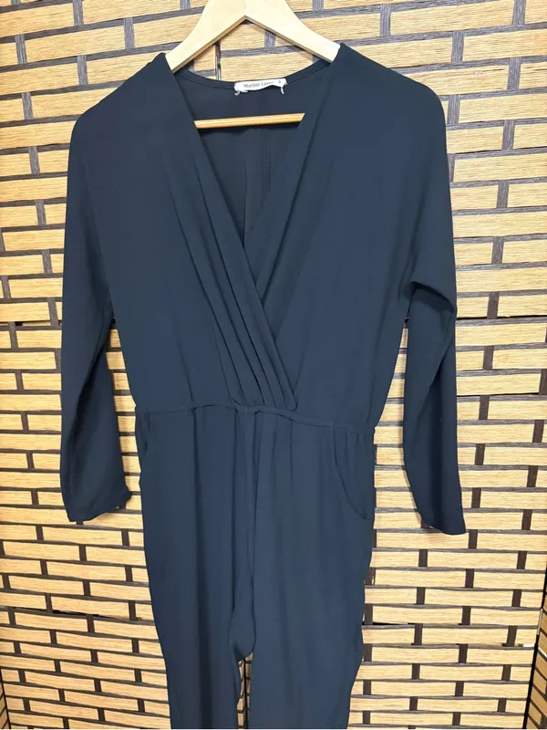 Marine layer black jumpsuit size small - Image 3