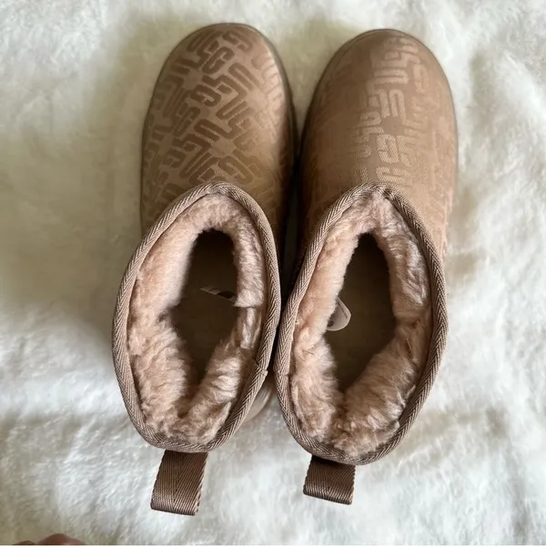 UGG Classic Ultra Mini Monogram Boots Women’s Size 5 - Image 9