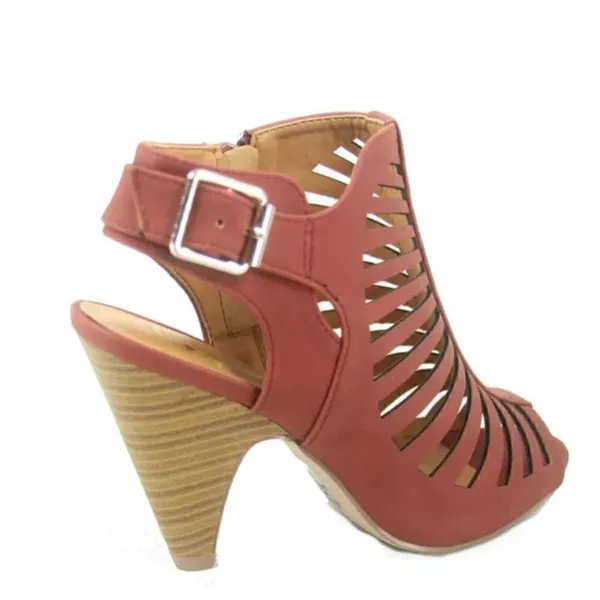 Delicious Women’s Burgundy Heels(Size 5.5) - Image 3