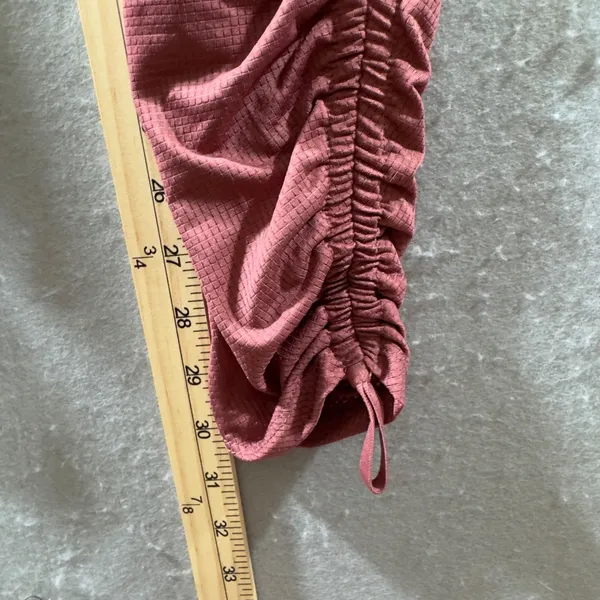1689 | NWT Fabletics Cashel Activewear PowerForm Ruched Leggings Pink Womens‎ M - Image 4