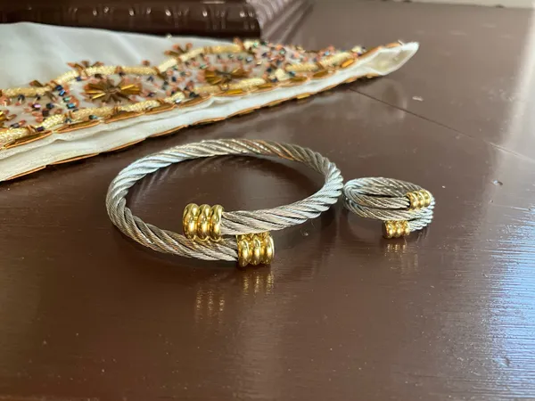 UNISEX Silver & Gold Cable Wire Bracelet + Ring Set - Image 2