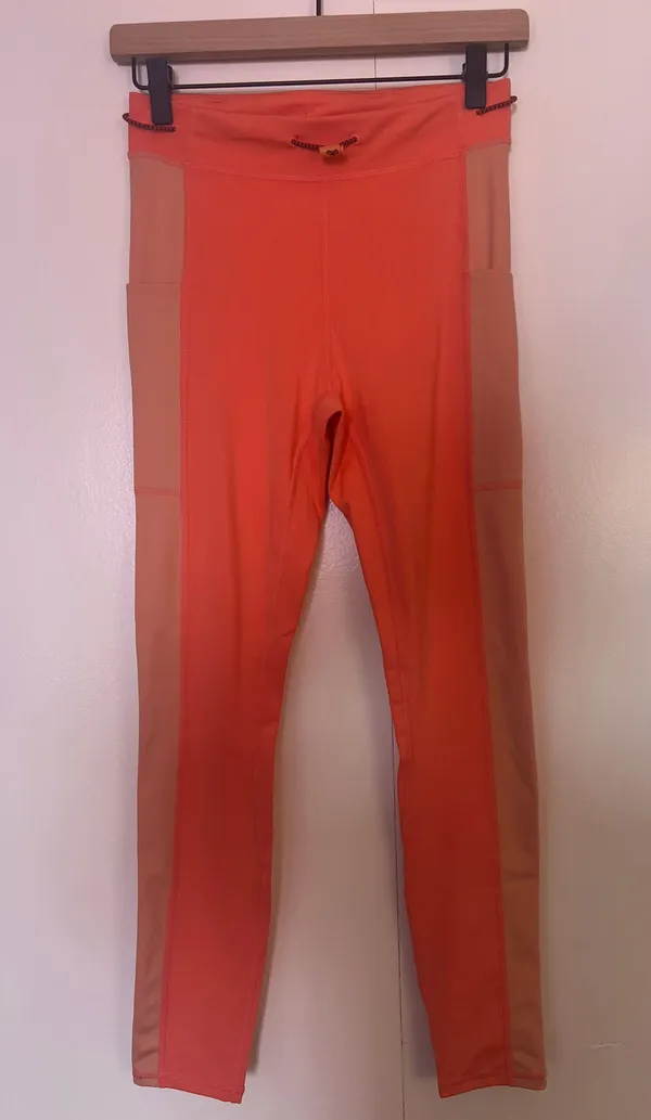 Fabletics Matching Set - Image 3