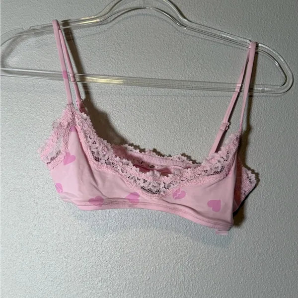 NWOT Skims valentines bralette *dust mark* hearts - Image 3