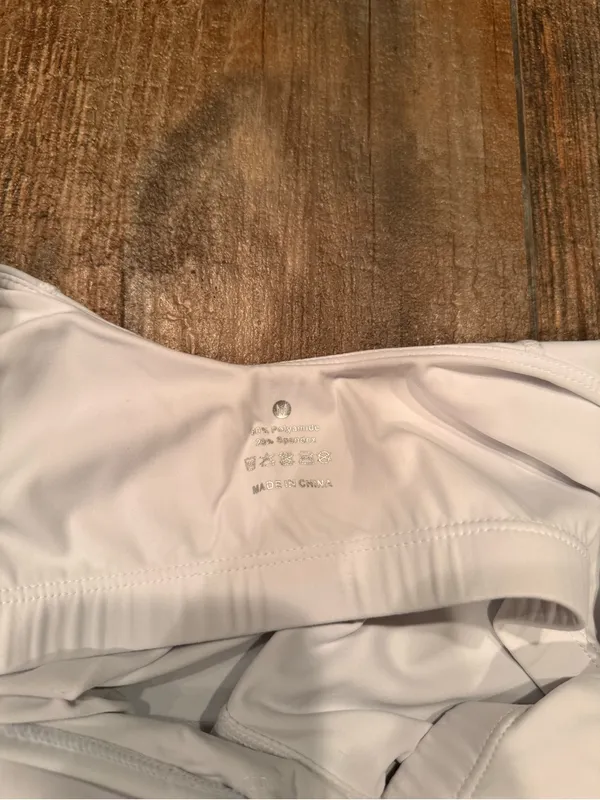 Women’s White V - Image 4