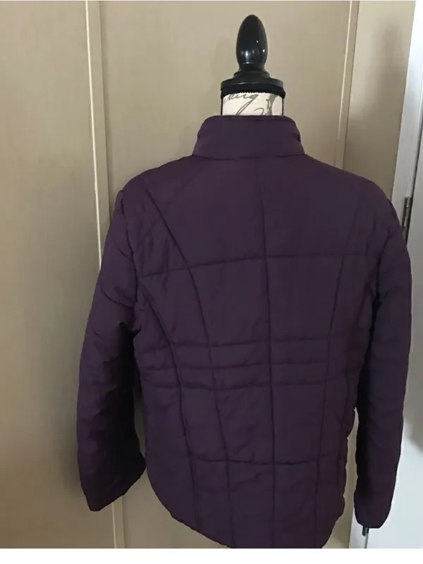Athletic Works Women's Plum Quilted Puffer Jacket - Image 10