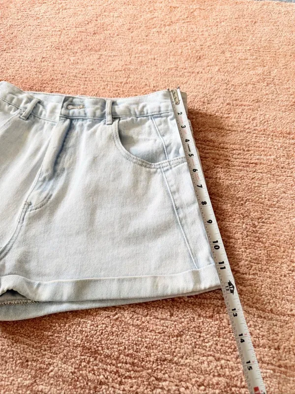 PacSun Mom Denim Shorts Light Wash High Rise Cuffed Size 29 - Image 4