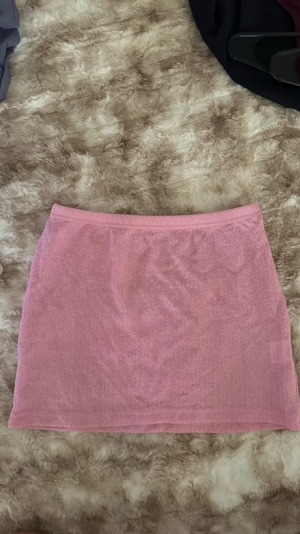 Pink skirt - Image 3
