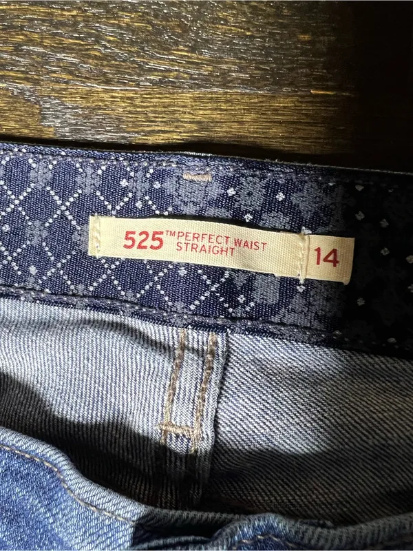 Levi’s 525 Perfect Waist Straight Mid Rise Jeans Size 14 - Image 7