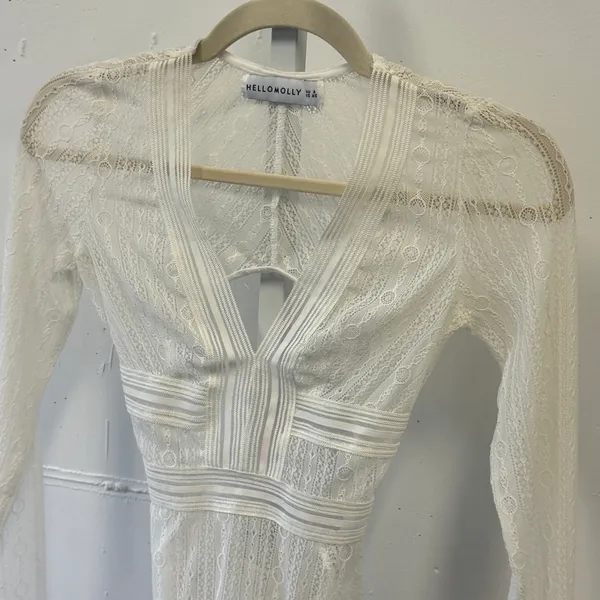 Hello Molly White Lace SheerLong Sleeve Open Back V-Neck Bodysuit Womens XS - Image 4
