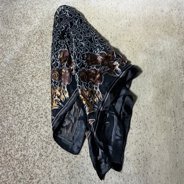 Unbranded Floral Leopard Print Square Scarf Womens OS Black Gold Sheer Silk Feel - Image 4