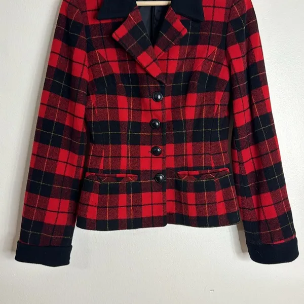 BCBG Paris‎ Women's Plaid Wool Blend Blazer Red Black Small - Image 3