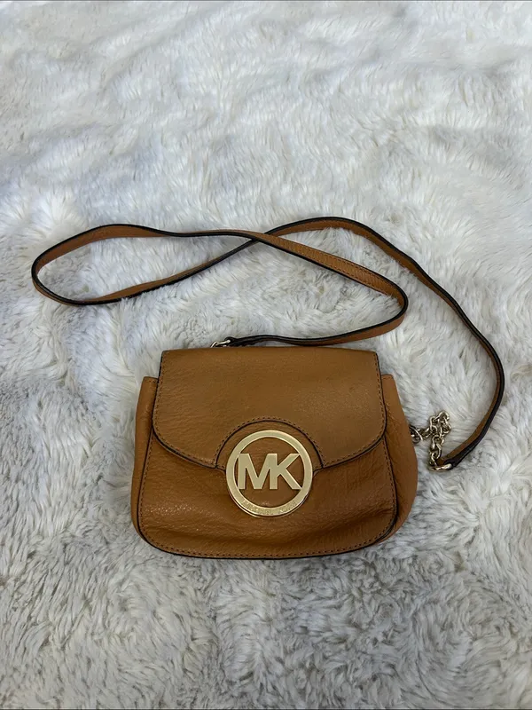 Michael Kors Fulton Mini Crossbody - Image 2