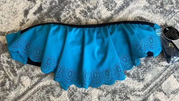 NWT Damsel bikini swim top▪️size S - Image 6