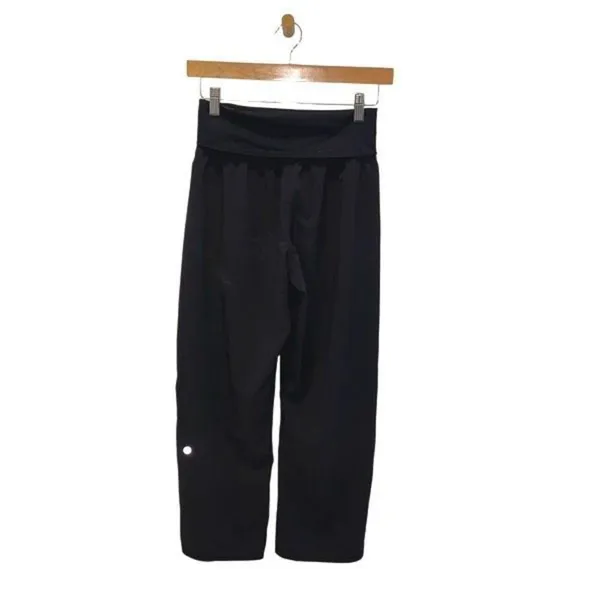 Lululemon Womens High‎ Rise Flat Front Pull-On Wide Leg Crop Pants Black Size 2 - Image 3