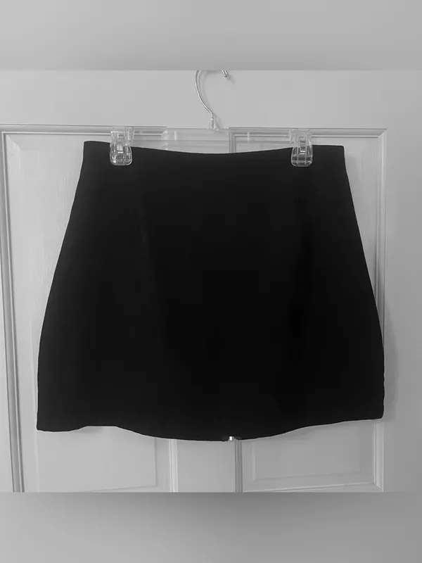 Black Ribbed Suede Mini Skirt with Silver Circle Zipper - Image 2