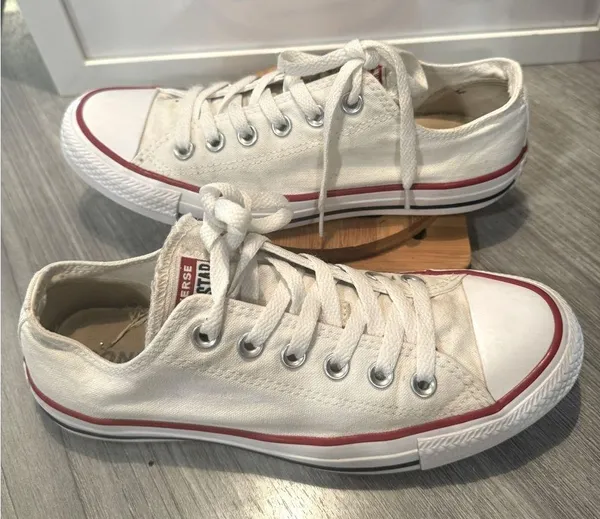 Converse Women's Shoes 8 Chuck Taylor All Star OX Low White Sneakers. - Image 4