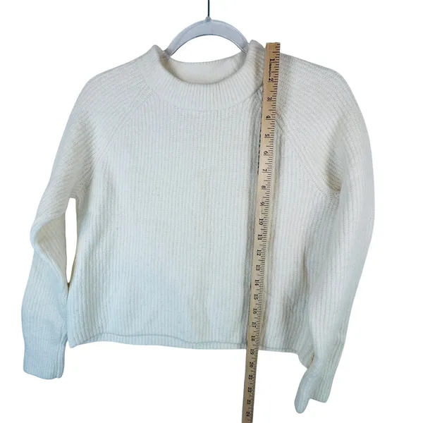 Banana Republic‎ Minimalist Wool Blend Ribbed Sweater Cream Medium Quiet Luxury - Image 6