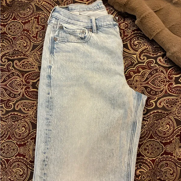 Light Blue Denim American Eagle 90’s Straight Jeans… - Image 5