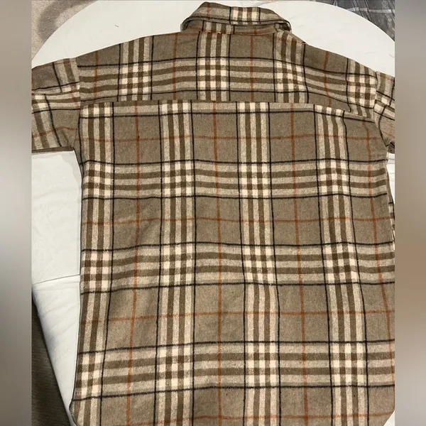 Pink Lily Checkered Plaid Shirt Jacket size Medium oversized Button Up Pockets - Image 12